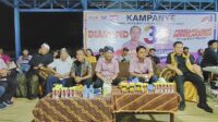 Calon bupati dan wakil bupati, Sahadi dan Alexander Edmond (Diamond) nomor urut 3 tutup kampanye pamungkas di kampung Sri Mulyo kecamatan Sekolaq Darat Kutai Barat, Sabtu (23/11/2024) malam