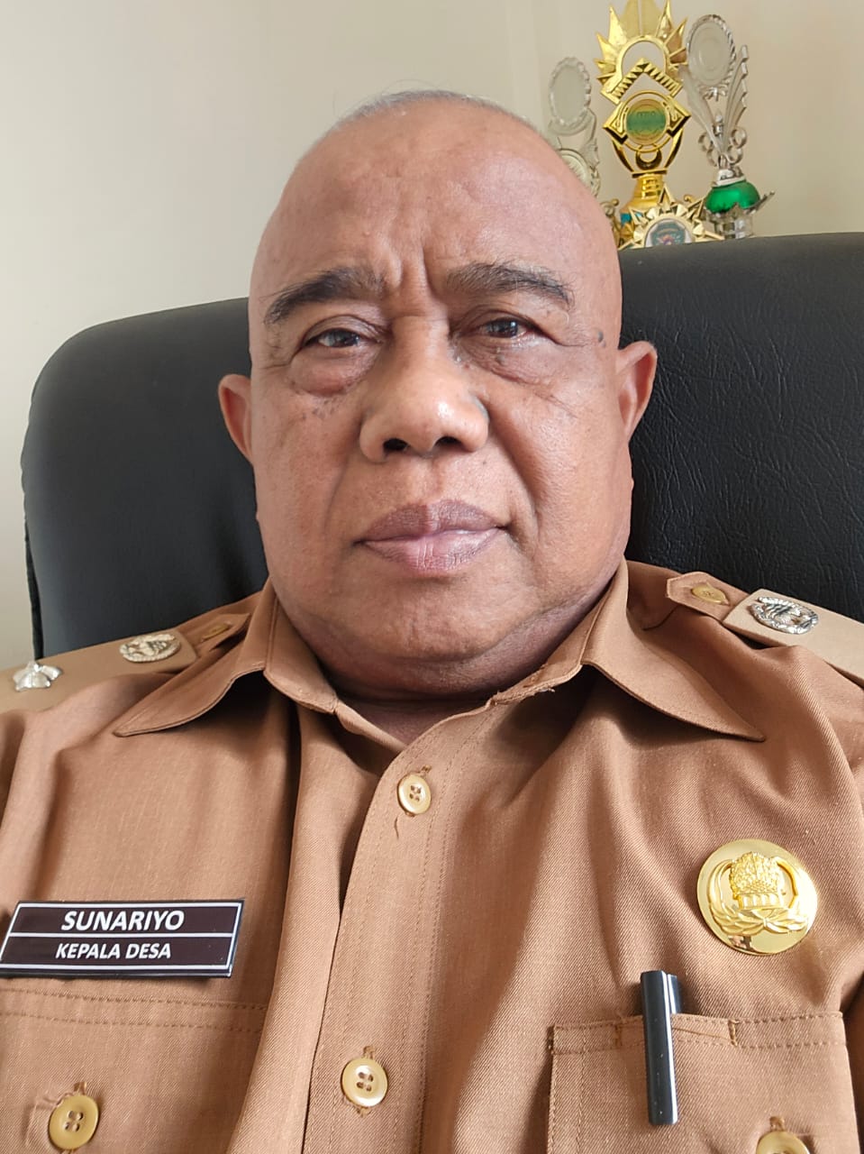 Sunaryo, Kepala Desa Bumi Harapan