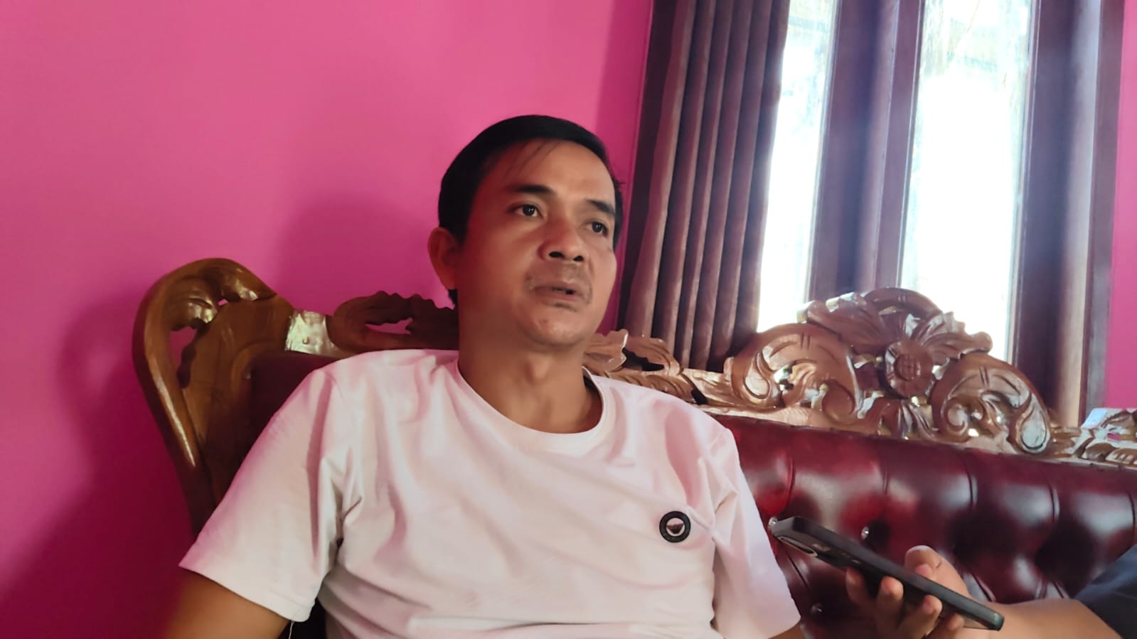 Abet Nego, Petinggi Kampung Bentas Kecamatan Siluq Ngurai Kutai Barat