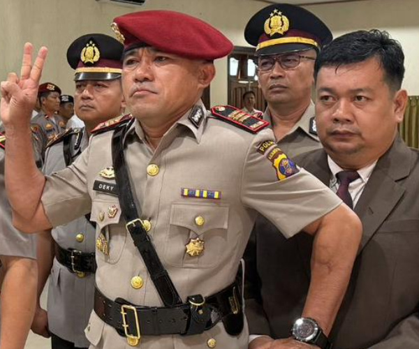 Kasat Narkoba Polres Kutai Barat, AKP Deky Jonathan Sasiang menggantikan AKP Muhammad Ridwan, Jumat (12/12/2025) Penulis: Johansyah
