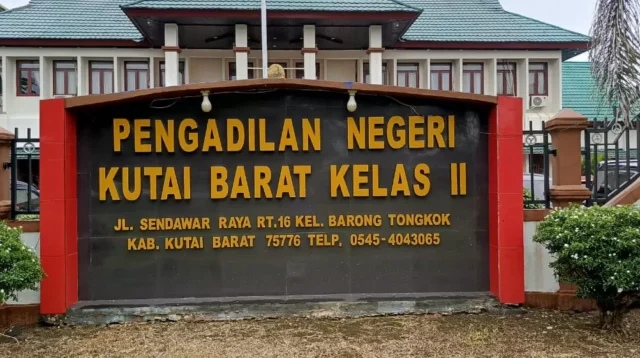 Kantor Pengadilan Negeri Kutai Barat di Sendawar, Kabupaten Kutai Barat, Kalimantan Timur, yang menjadi lembaga peradilan tingkat pertama dalam penanganan perkara perdata dan pidana di wilayah tersebut.