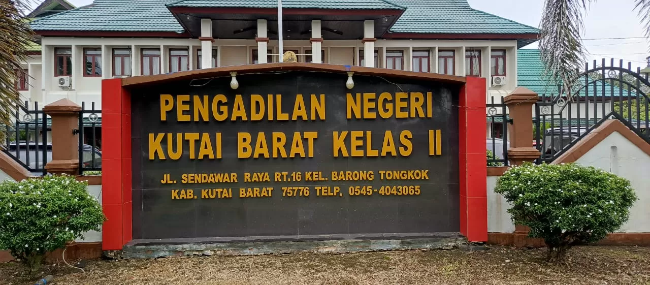 Kantor Pengadilan Negeri Kutai Barat di Sendawar, Kabupaten Kutai Barat, Kalimantan Timur, yang menjadi lembaga peradilan tingkat pertama dalam penanganan perkara perdata dan pidana di wilayah tersebut.