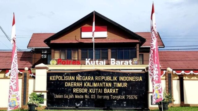 Kantor Polres Kutai Barat di Sendawar, lokasi pelaksanaan Upacara Pemberhentian Tidak Dengan Hormat (PTDH) terhadap anggota Polri.