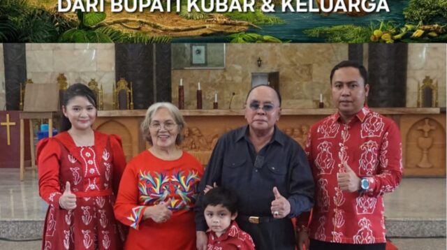 Bupati Kutai Barat, Frederick Edwin, bersama orang tua menyampaikan ucapan Selamat Hari Raya Paskah 2026 kepada masyarakat sebagai wujud kebersamaan dan kepedulian.