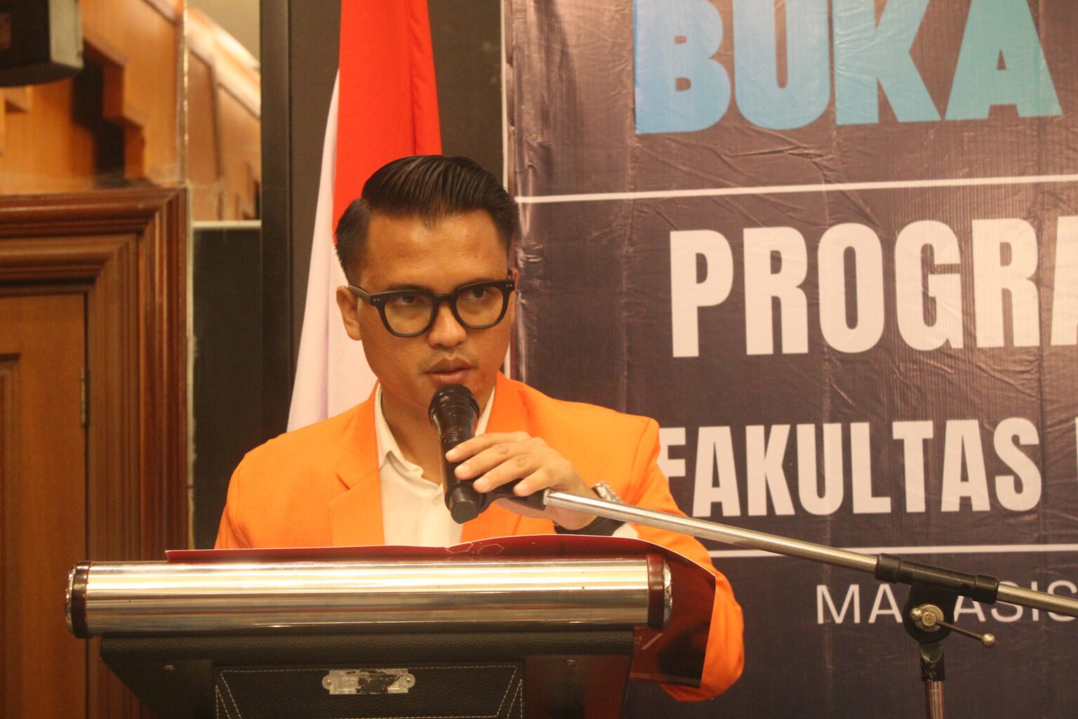 Keterangan foto: Akademisi sekaligus praktisi hukum pidana dari Universitas Balikpapan, Rinto, menegaskan bahwa pemanenan buah kelapa sawit tanpa izin tetap dapat dipidana, Jumat (29/5/2026). Penulis: Johansyah