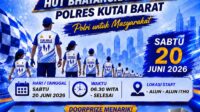 Dalam rangka menyambut HUT Bhayangkara ke-80, Polres Kutai Barat menggelar jalan santai massal di Lapangan Itho, Barong Tongkok, pada 20 Juni 2026. Kegiatan ini dimeriahkan dengan hiburan dan puluhan doorprize menarik bagi masyarakat.